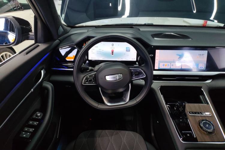 Used Geely Auto Monjaro L 2025 Dongfang Yao 2.0TD Automatic All-Wheel-Drive Wangyue Edition