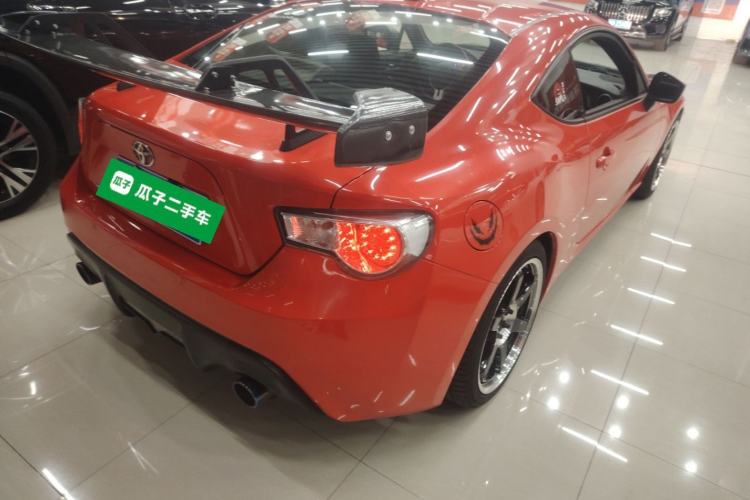 Used Toyota 86 2013 2.0L Automatic Luxury Version
