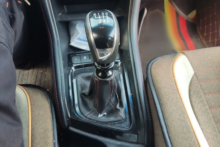 Used  Refine S3 2017 1.5L Manual Luxury Smart Model