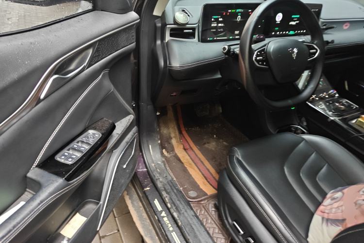 Used NETA U 2021 Pro 610 Fire-Seeking Edition
