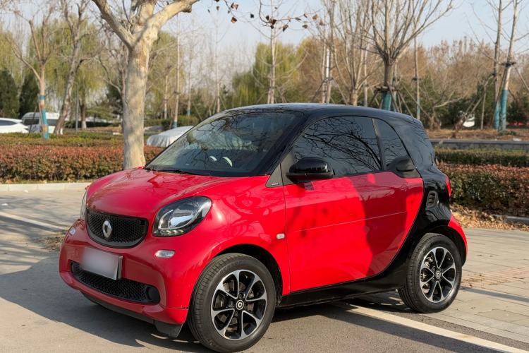 Used smart fortwo 2015 1.0L 52 kW Hardtop Passion Edition