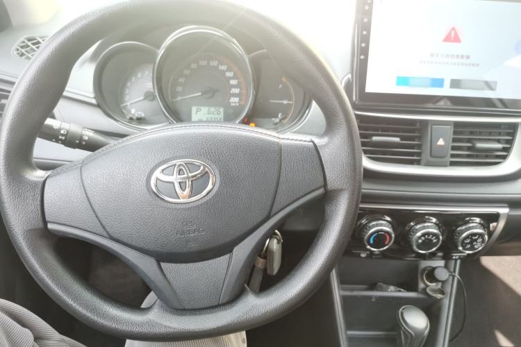 Used Toyota YARiS L 2020 1.5L CVT Leading Edition
