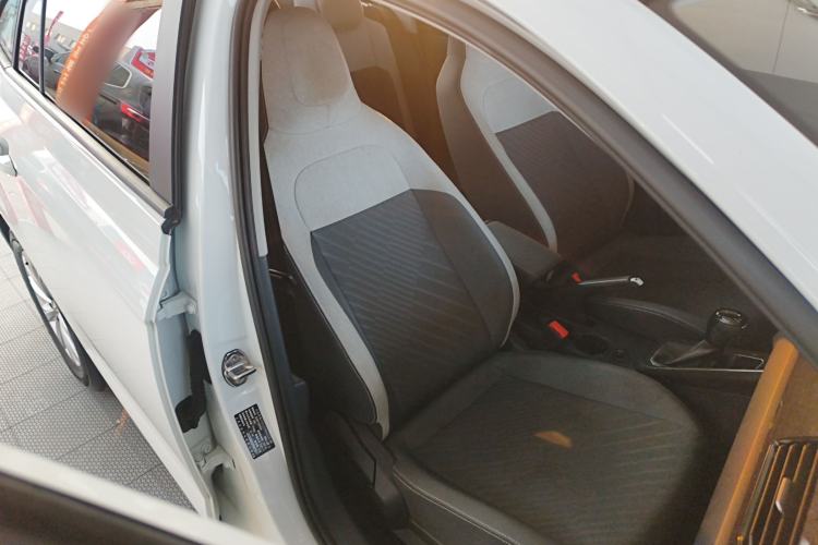 Used Volkswagen Lavida 2023 New Rui 1.5L Automatic New Yi Edition