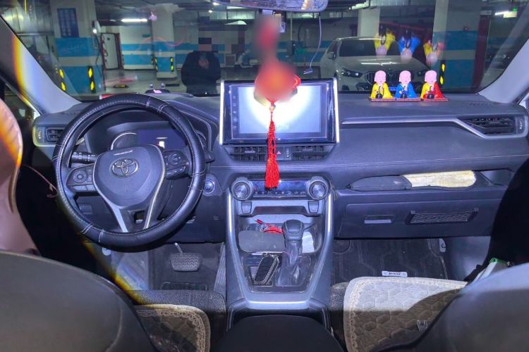 Used Toyota RAV4 2020 2.0L CVT Two-Wheel Drive Fashion Edition
