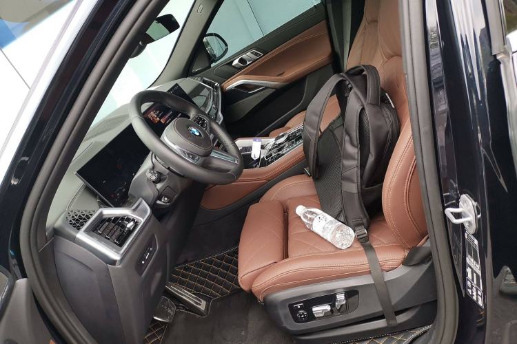 Used BMW X6 2023 xDrive40i M Sport Package