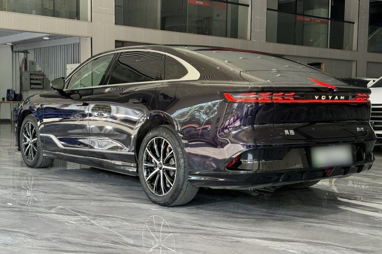 Used VOYAH PASSION 2024 PHEV Four-Wheel Drive Ultra-Long Range Executive Edition