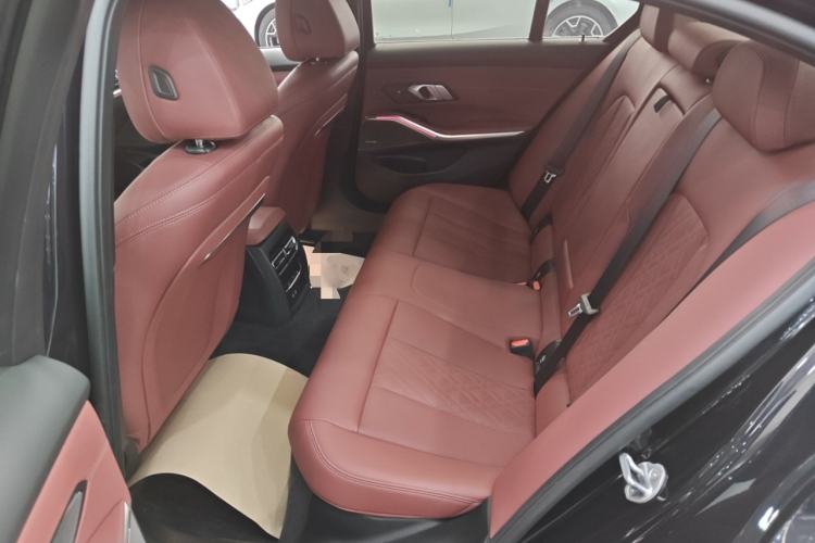 Used BMW 3 Series 2024 325i M Sport Night Edition Package