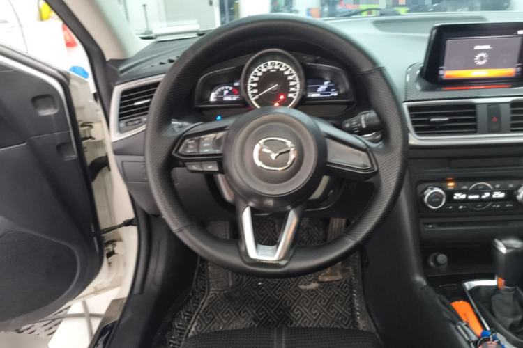 Used Mazda Mazda 3 Axela 2017 Sedan 1.5L Automatic Luxury Model Emission Standard China V