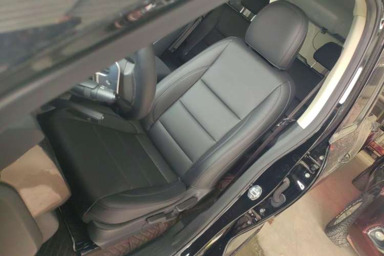 Used Great Wall Poer 2023 2.0T Commercial Version Automatic Diesel Two-Wheel Drive Elite Trim with Long Bed – GW4D20M
