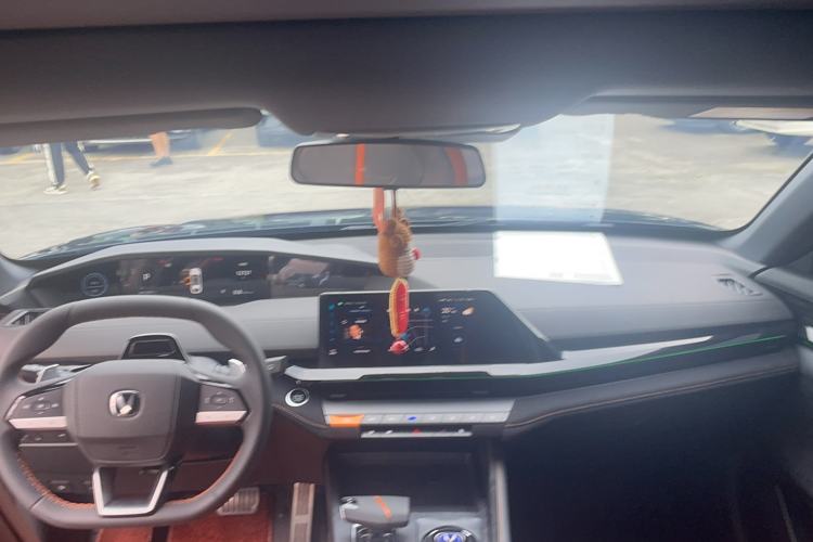 Used Changan UNI-V 2024 1.5T Prestige Sport Edition