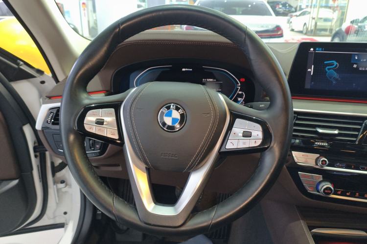 Used BMW 5 Series New Energy 2020 Mileage Upgrade Version 530Le Pioneer Edition
