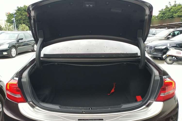 Used Buick LaCrosse 2018 20T Elite Edition
