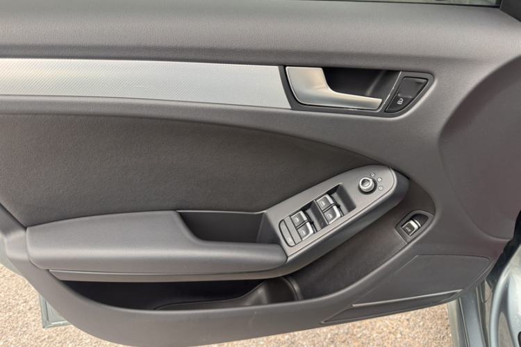 Used Audi A4L 2013 35 TFSI Automatic Standard Model
