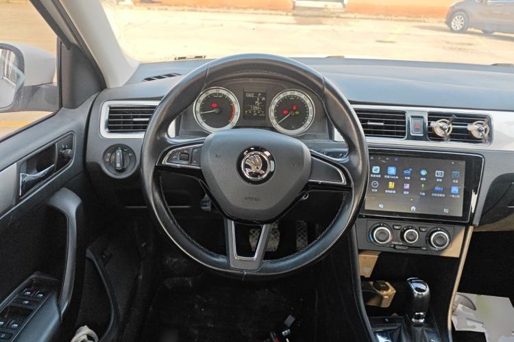 Used Skoda Rapid 2019 1.5L Automatic Comfort Edition China VI Standard