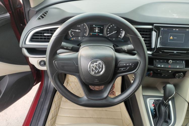 Used Buick GT 2015 15N Automatic Elite Version
