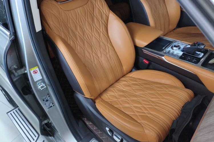 Used Tank 500 New Energy 2023 Hi4-T
