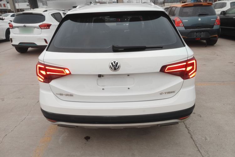 Used Volkswagen C-TREK 2017 1.6L Automatic Comfort Model
