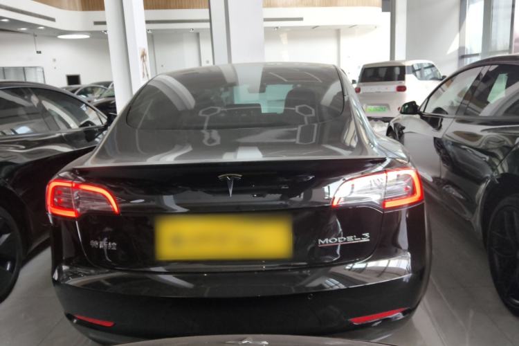 Used Tesla Model 3 2022 Performance High-Performance All-Wheel-Drive Version
