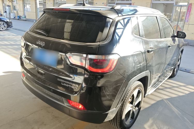 Used  Compass 2017 200T Automatic Prestige Edition
