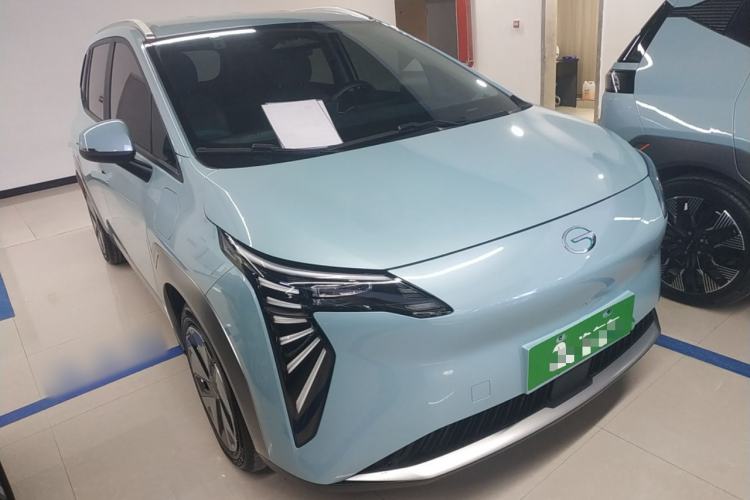 Used AION Y 2023 Younger
