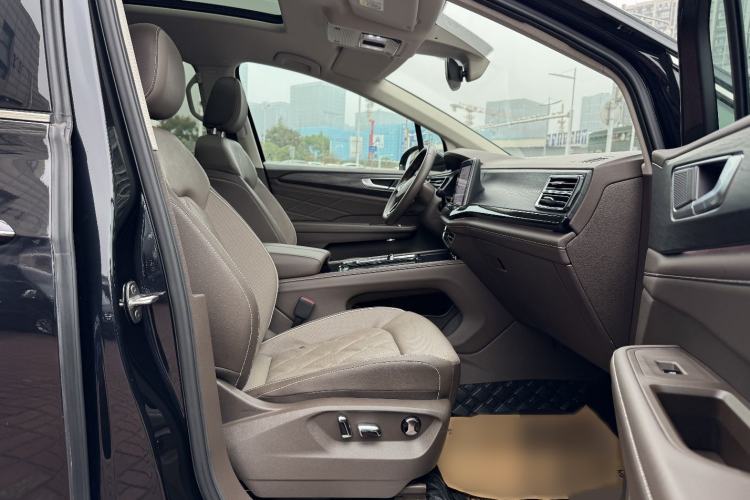 Used Volkswagen Viloran 2022 380TSI Prestige Edition