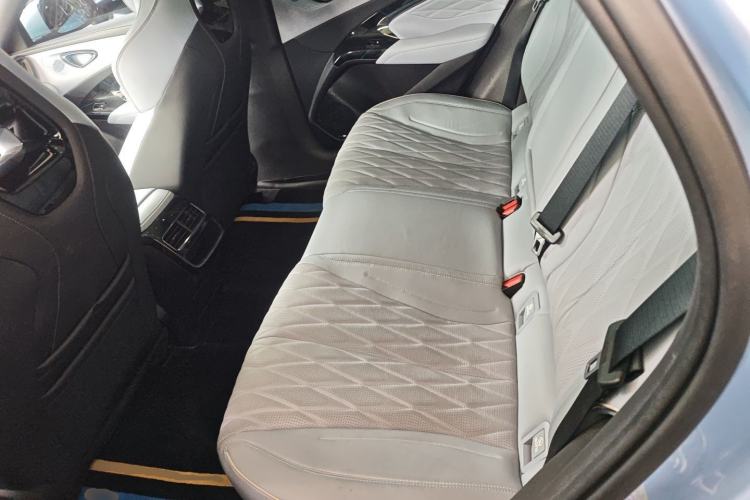 Used BYD Seal 2022 700 km Long-Range Rear-Wheel-Drive Version