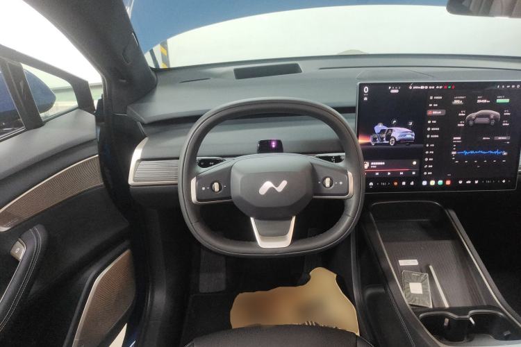 Used ONVO L60 2024 60 kWh Rear-Drive Version