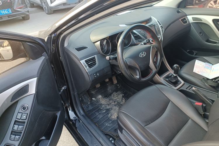 Used Hyundai Elantra 2012 1.6L Manual Fashion Edition
