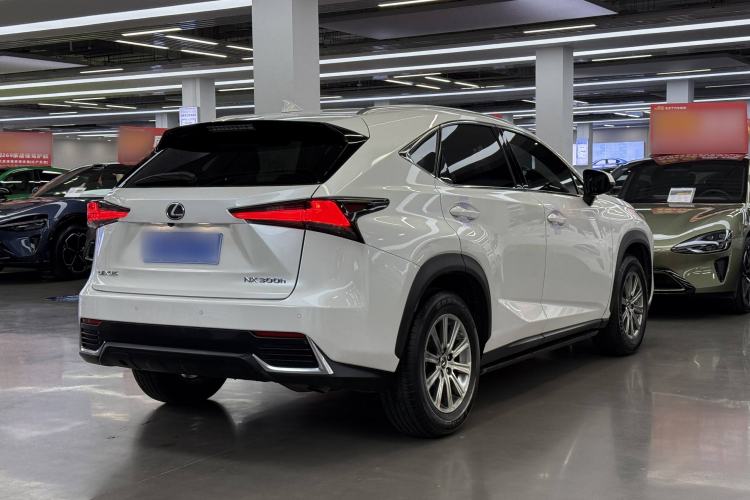 Used Lexus NX 2017 300h Front-Drive FENGSHANG Edition

