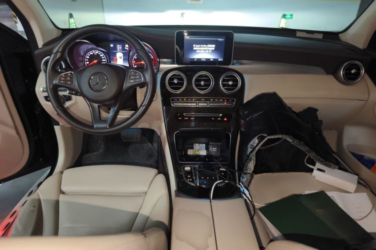 Used Mercedes-Benz GLC 2019 Facelift GLC 260 L 4MATIC Luxury Model