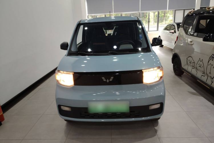 Used Wuling Hongguang MINIEV 2021 Macaron Sandwich Model 170 km Lithium Iron Phosphate
