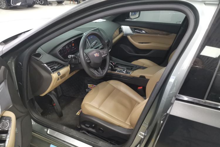 Used Cadillac CT5 2023 28T Prestige Model
