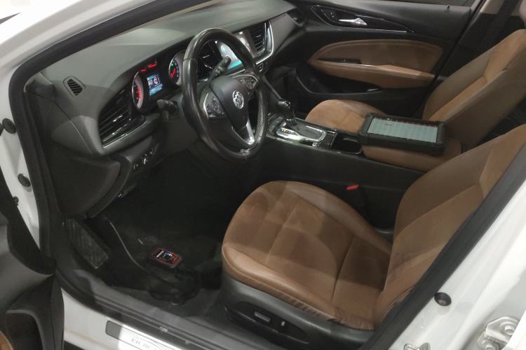 Used Buick Regal 2017 20T Elite Edition
