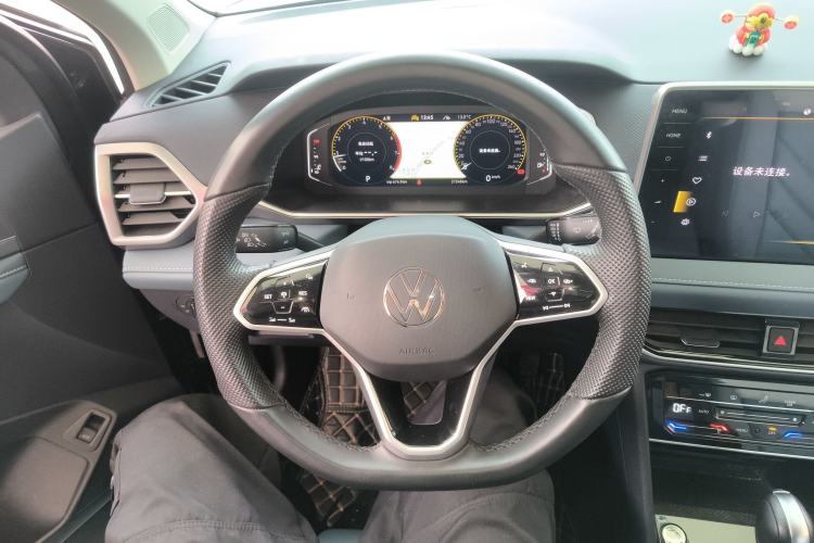 Used Volkswagen Tharu 2023 300TSI Two-Wheel-Drive Full Moon Edition