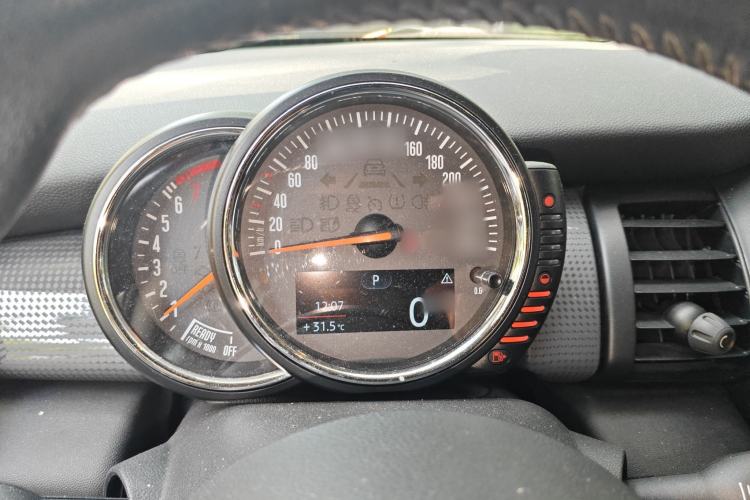 Used  MINI 2014 1.5T COOPER Fun
