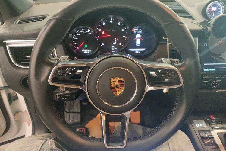 Used Porsche Macan 2016 Macan 2.0T
