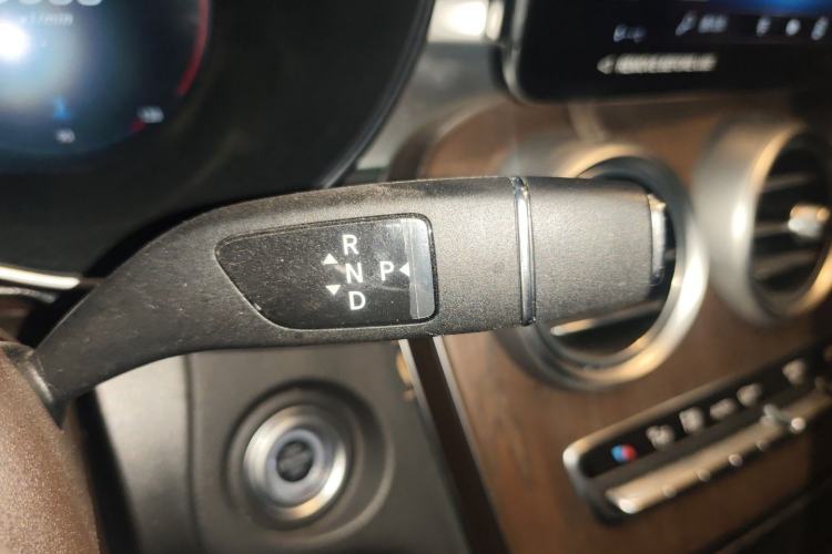 Used Mercedes-Benz GLC 2022 Second Facelift GLC 260 L 4MATIC Luxury Edition
