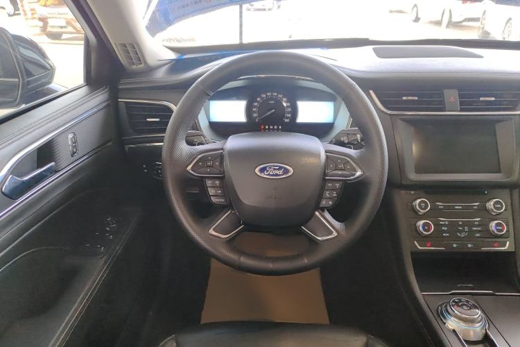 Used Ford Taurus 2017 EcoBoost 180 Luxury Model
