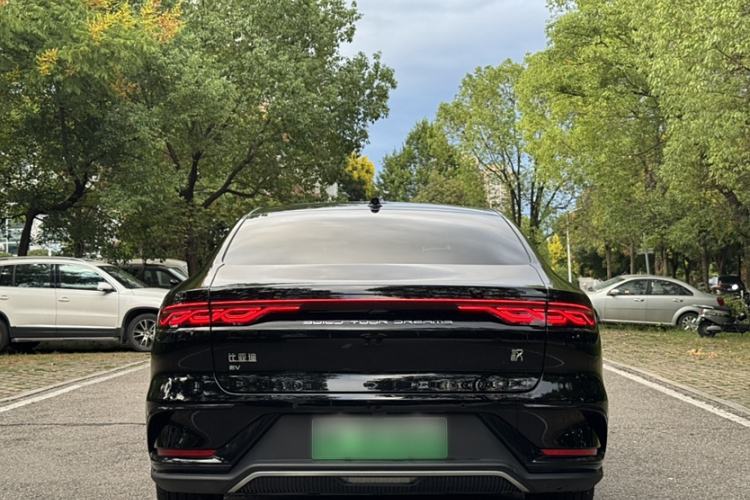 Used BYD Han 2025 EV with 701 km of Laser Radar-Enabled Intelligent Driving
