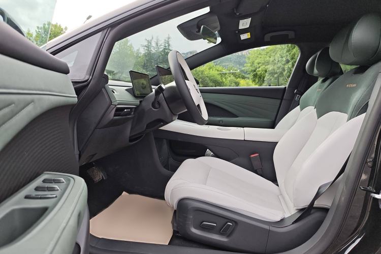 Used Nissan N7 2025 510 Air
