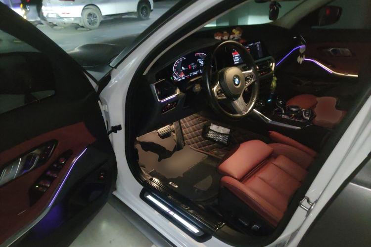 TDK.VehicleDetails.img