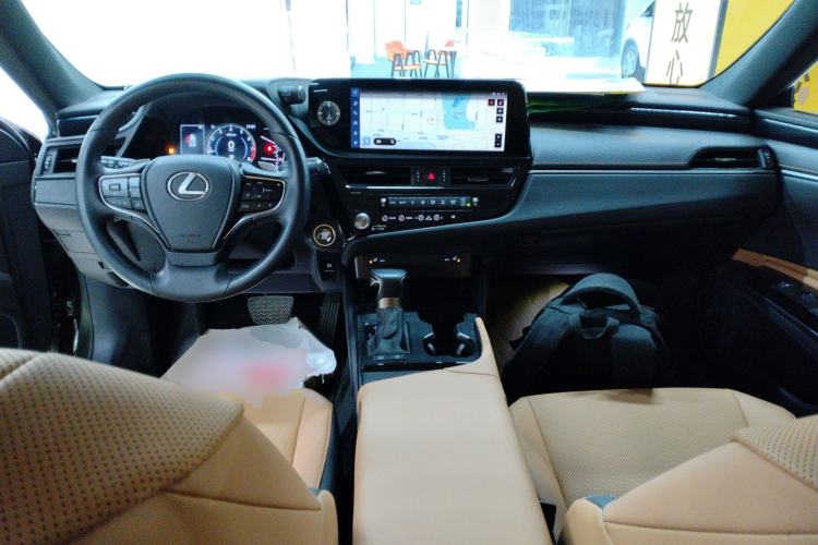 Used Lexus ES 2022 200 Excellence Edition