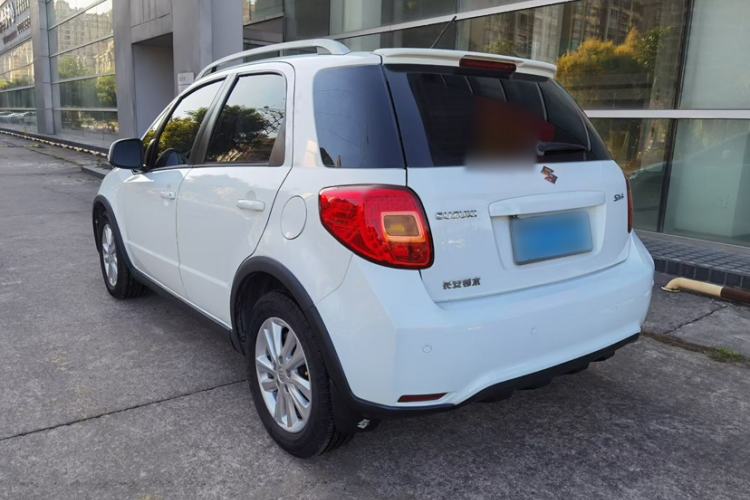 Used Suzuki SX4 2013 1.6L Manual CoolRide Model
