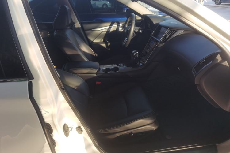 Used Infiniti Q50L 2022 2.0T Enjoyment Edition
