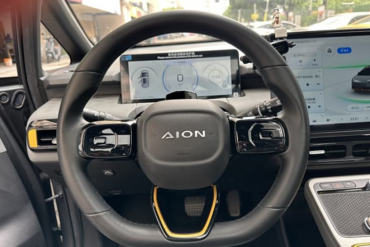 Used AION Y 2022 70 Tech Edition Lithium Iron Phosphate
