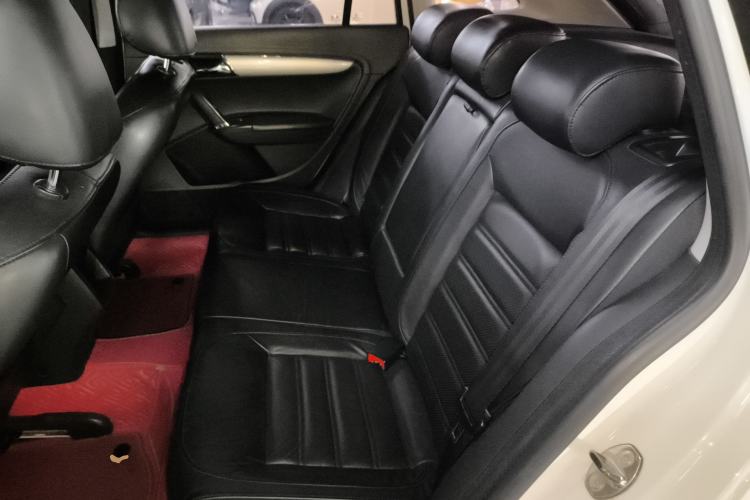 Used Volkswagen Gran Lavida 2013 1.6L Automatic Luxury Model
