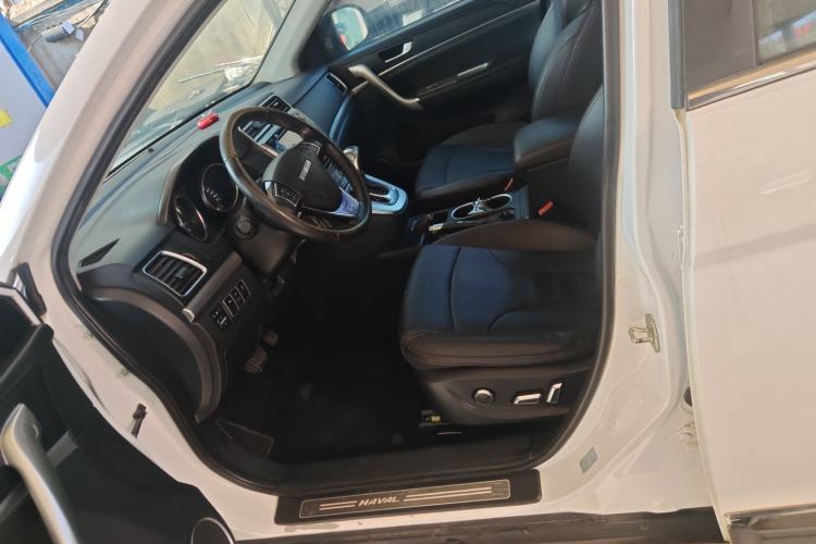 Used Haval H6 2015 Sport Edition 1.5T Automatic Two-Wheel Drive Luxury Model
