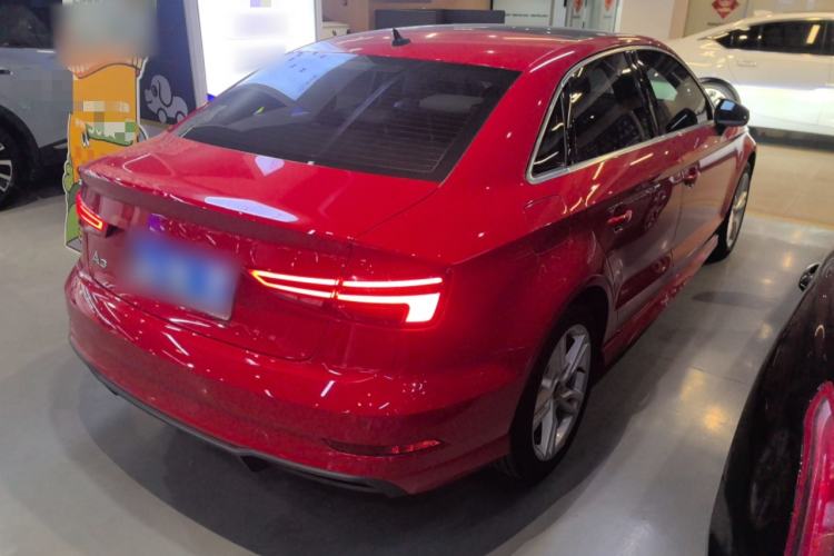Used Audi A3 2019 Limousine 35 TFSI Fashion Edition China VI Emission Standard
