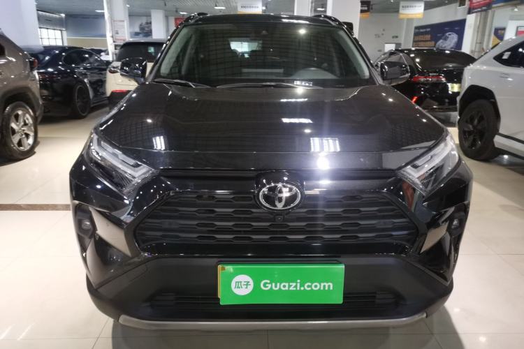 Used Toyota RAV4 2023 2.0L CVT Two-Wheel Drive Fashion Plus Edition
