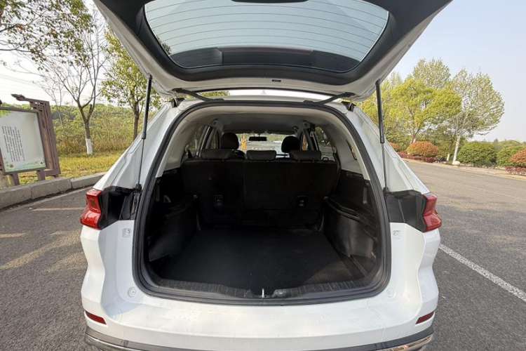 Used Haval M6 2021 PLUS 1.5T DCT Elite Smart Connectivity Model
